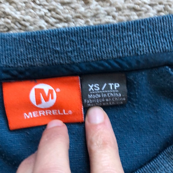 Merrell Raglan Tunic Sweatshirt - Picture 2 of 3